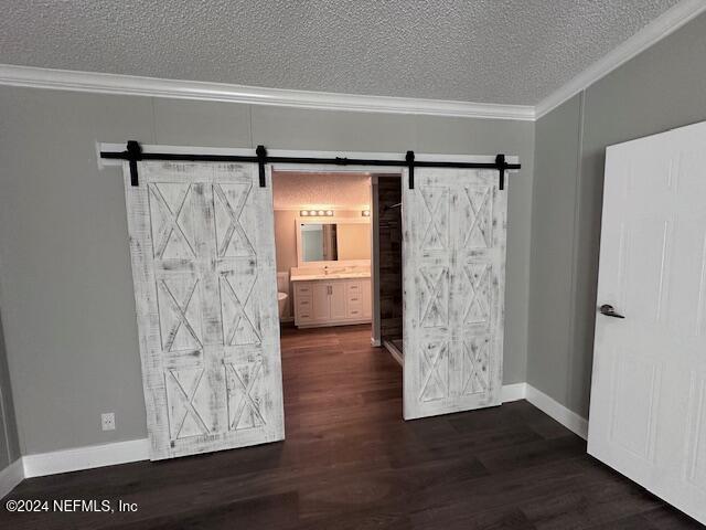 4987 Hemlock Road Macclenny, FL 32063 - Photo 11 of 17 a view of a big room with wooden floor and closet
