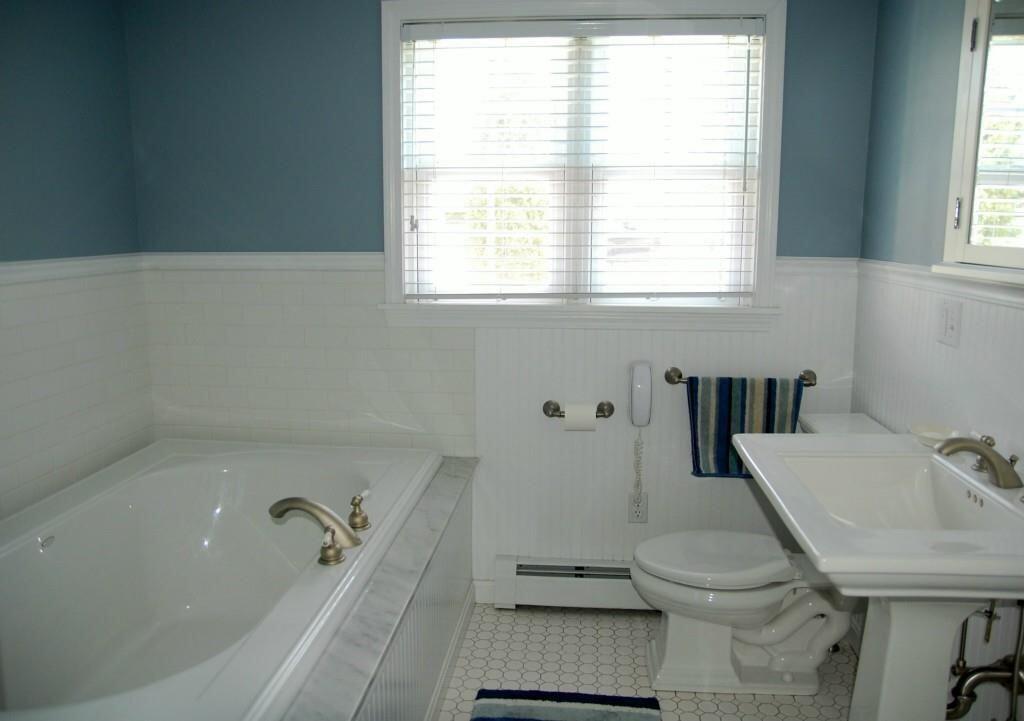 2030 Harpswell Islands Road Harpswell, ME 04003 - Photo 18 of 26 20180815233609014946000000-o