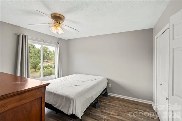 $319,000 | 6610 Point Comfort Lane, Charlotte, NC 28226