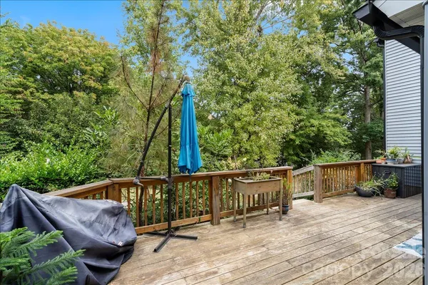 $319,000 | 6610 Point Comfort Lane, Charlotte, NC 28226