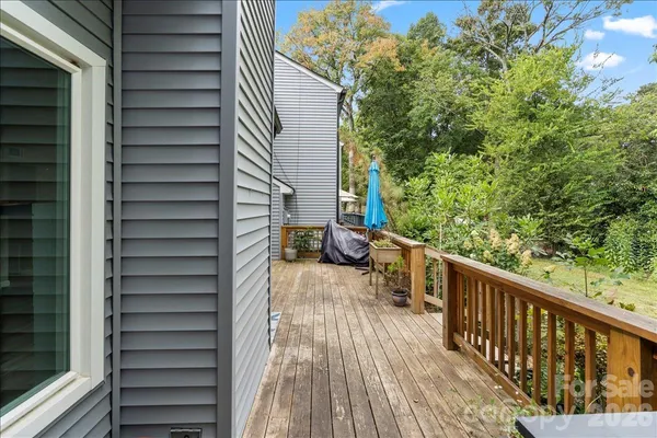 $319,000 | 6610 Point Comfort Lane, Charlotte, NC 28226