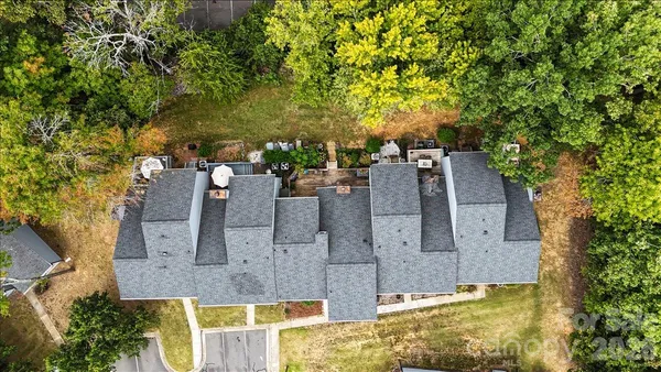 $319,000 | 6610 Point Comfort Lane, Charlotte, NC 28226