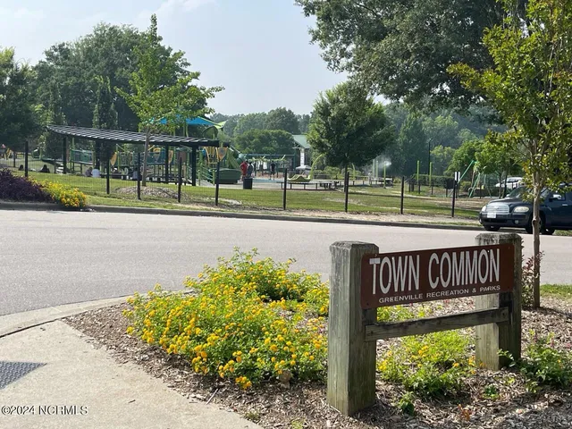 $359,300 | 3150 Firefly Trail, Grimesland, NC 27837