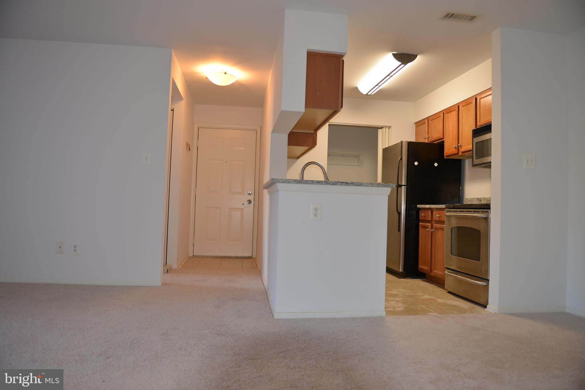 1781 Jonathan Way, Unit H Reston, VA 20190 - Photo 11 of 23 Interior