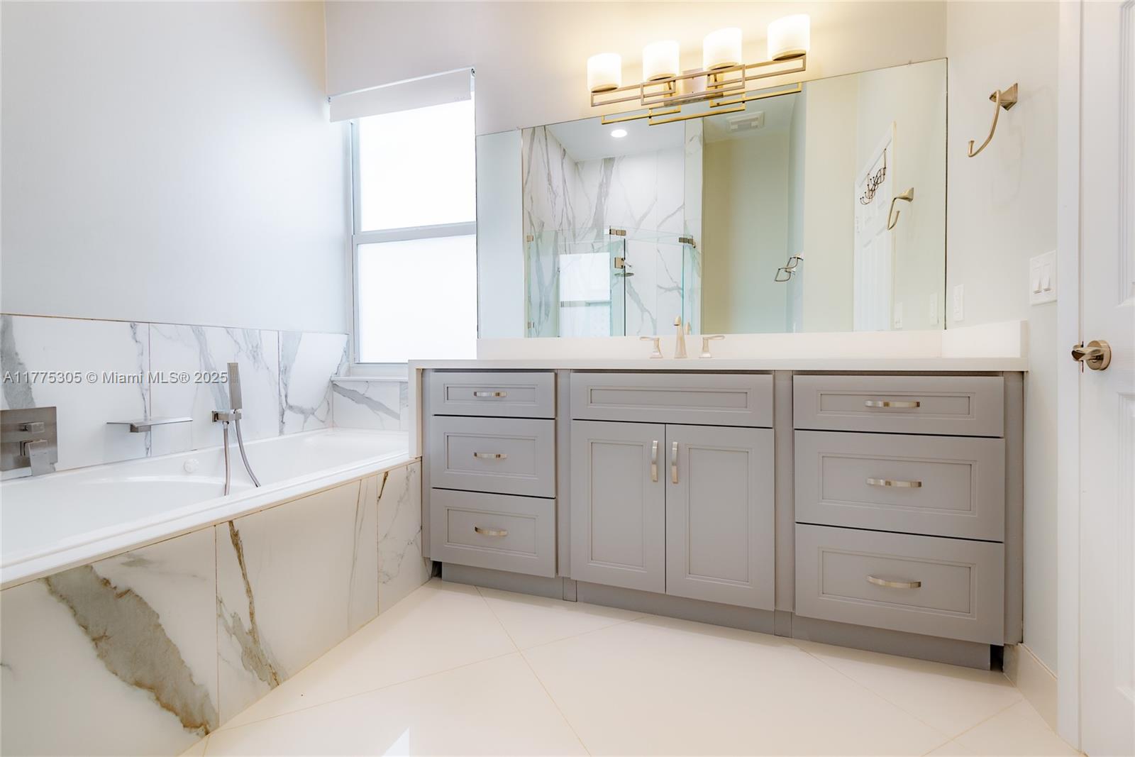 23274 Alora Drive Boca Raton, FL 33433 - Photo 20 of 44 Gallery Image 20