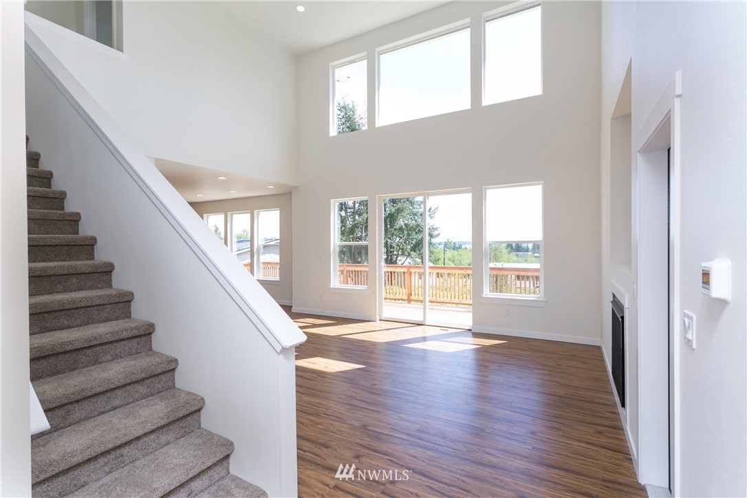 8416 Treevue Road Blaine, WA 98230 - Photo 2 of 22 Gallery Image 2