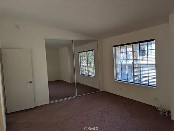 $3,295 | 14344 Foothill Boulevard, Unit 1004, Sylmar, CA 91342