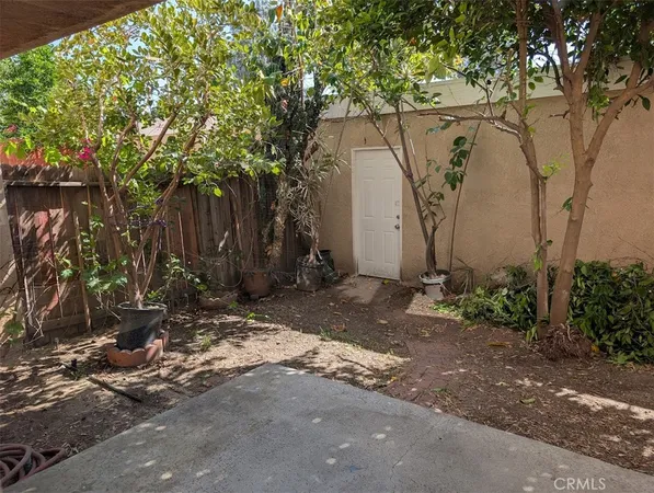 $3,295 | 14344 Foothill Boulevard, Unit 1004, Sylmar, CA 91342