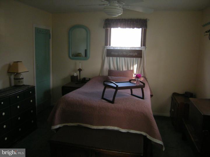 124 Rockwood Road Newtown Square, PA 19073 - Photo 14 of 22 Bedroom - Main