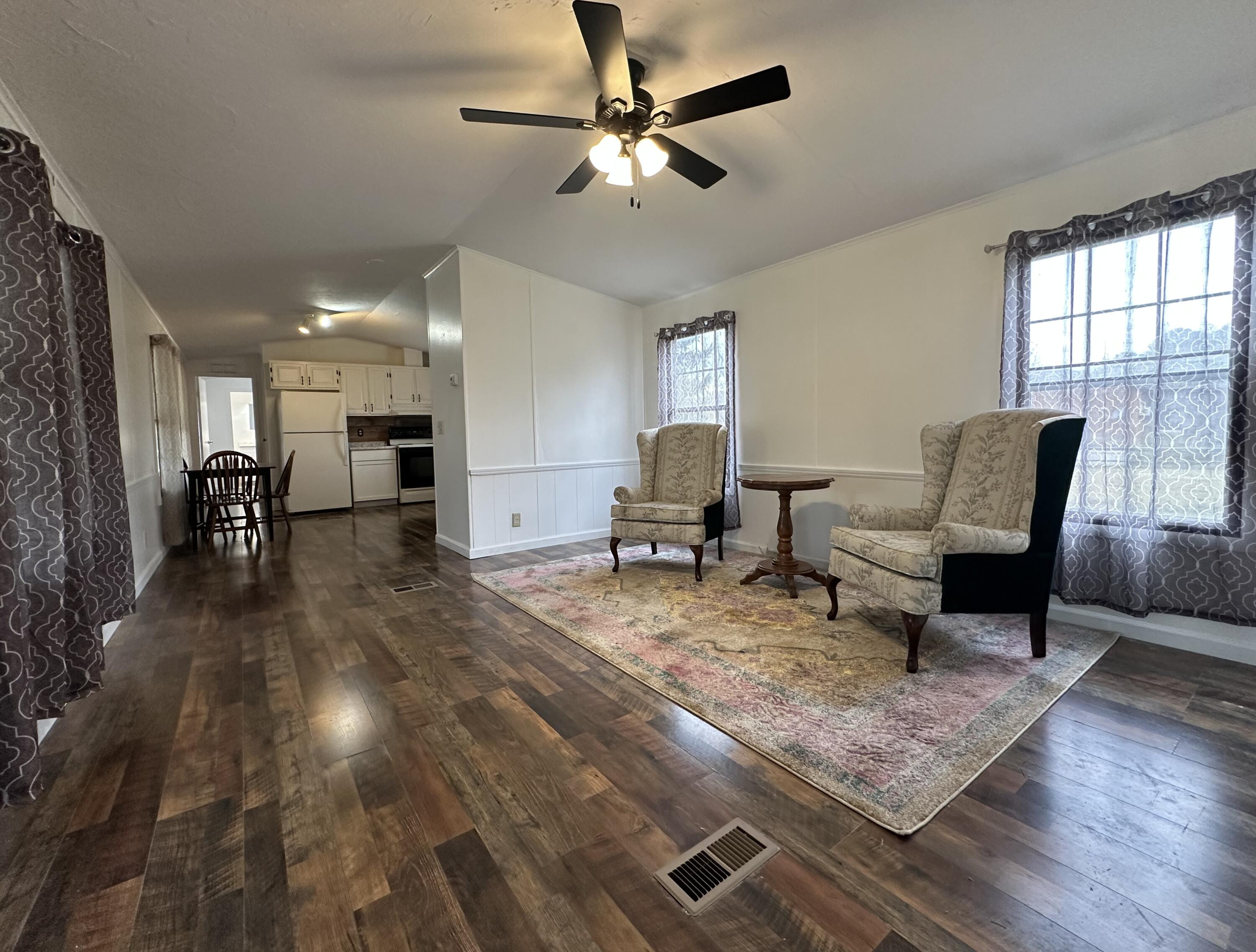 222 Planters Lane St. Stephen, SC 29479 - Photo 2 of 9 3ED90376-FD63-4232-81AC-AAFBEC90CBBD_1_2