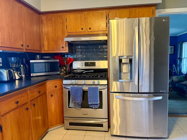 $2,700 | 12 Holiday Drive, Fairhaven, MA 02719