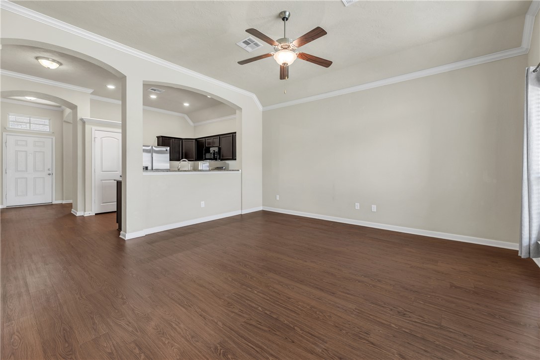 2073 Positano Loop Bryan, TX 77808 - Photo 7 of 24