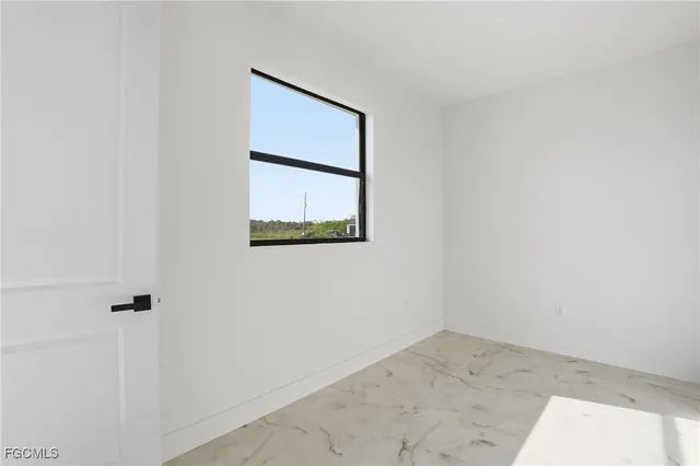 $349,000 | 9027 Bamboo Circle, LaBelle, FL 33935