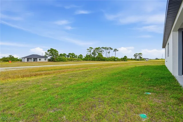 $349,000 | 9027 Bamboo Circle, LaBelle, FL 33935