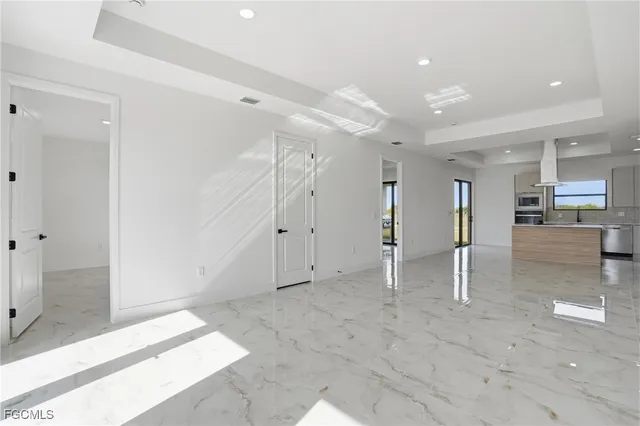 $349,000 | 9027 Bamboo Circle, LaBelle, FL 33935