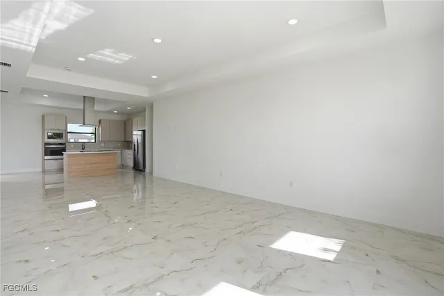 $349,000 | 9027 Bamboo Circle, LaBelle, FL 33935