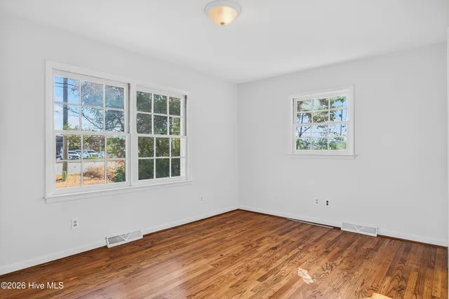 $239,500 | 1007 Henderson Drive, Jacksonville, NC 28540