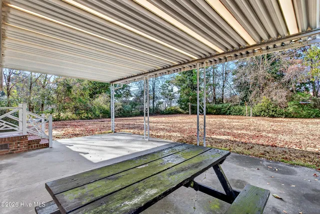 $239,500 | 1007 Henderson Drive, Jacksonville, NC 28540