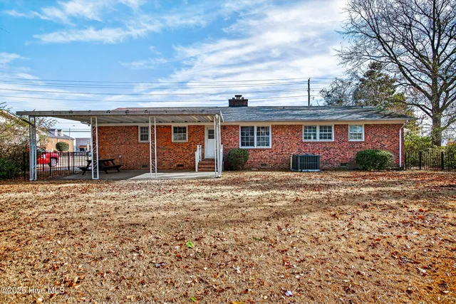 $239,500 | 1007 Henderson Drive, Jacksonville, NC 28540
