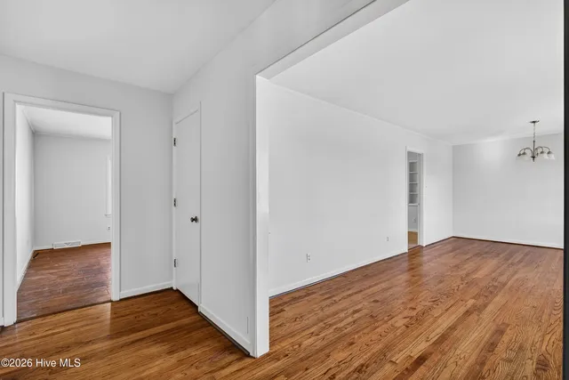 $239,500 | 1007 Henderson Drive, Jacksonville, NC 28540