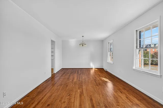 $239,500 | 1007 Henderson Drive, Jacksonville, NC 28540