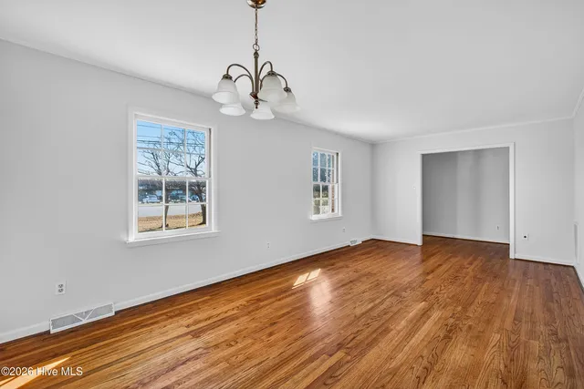 $239,500 | 1007 Henderson Drive, Jacksonville, NC 28540