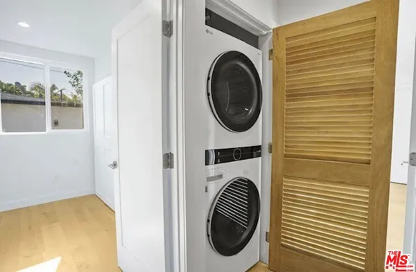 $6,750 | 7406 West 82nd Street, Los Angeles, CA 90045