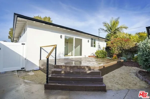 $6,750 | 7406 West 82nd Street, Los Angeles, CA 90045