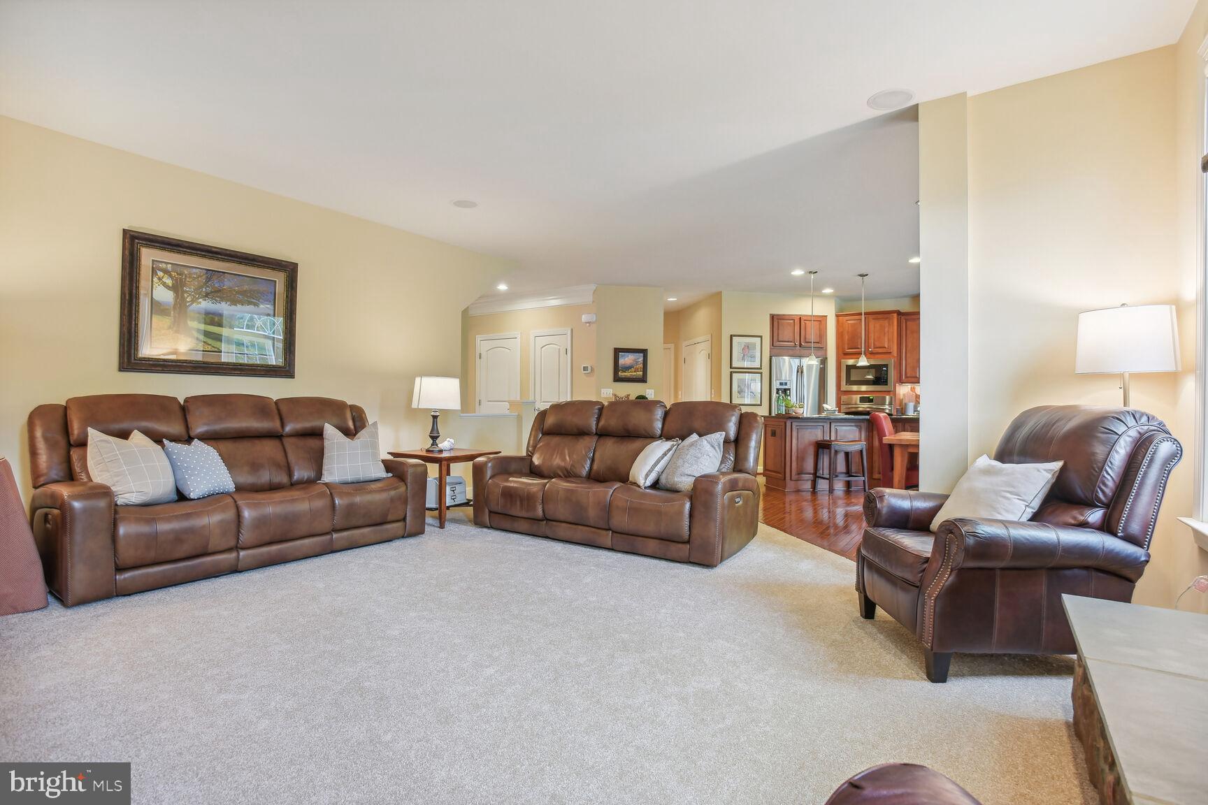 40614 Banshee Drive Leesburg, VA 20175 - Photo 15 of 33 Family room