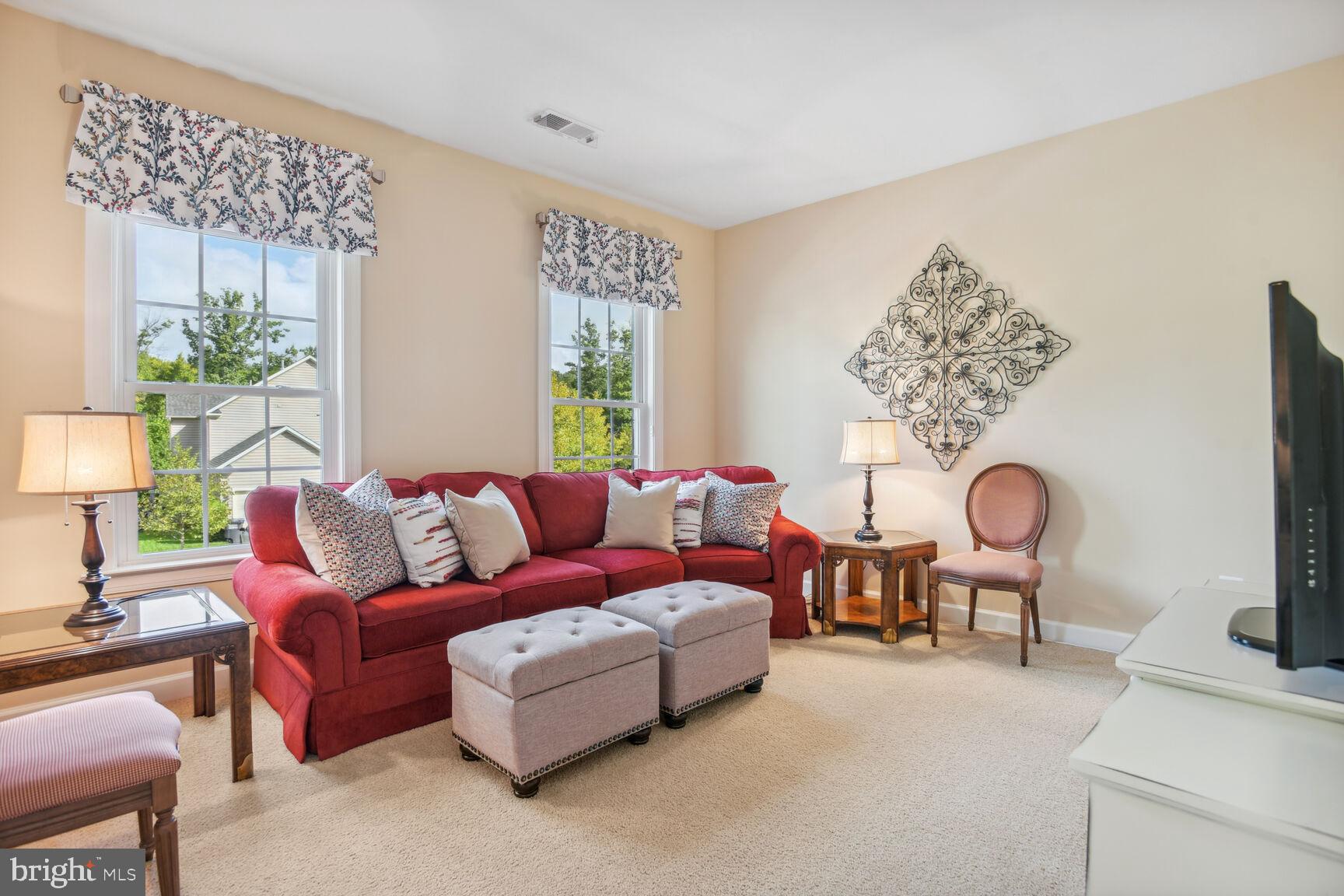 40614 Banshee Drive Leesburg, VA 20175 - Photo 24 of 33 Third bedroom