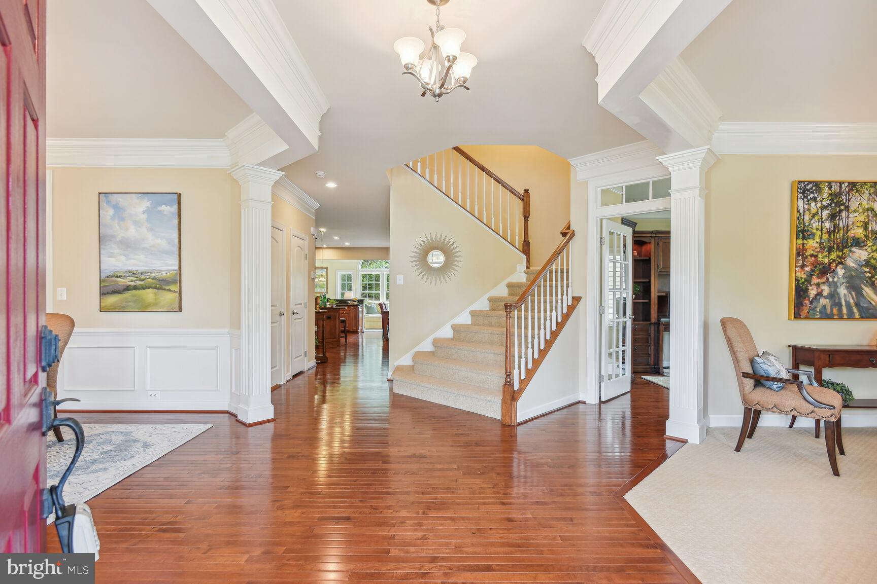 40614 Banshee Drive Leesburg, VA 20175 - Photo 3 of 33 Foyer