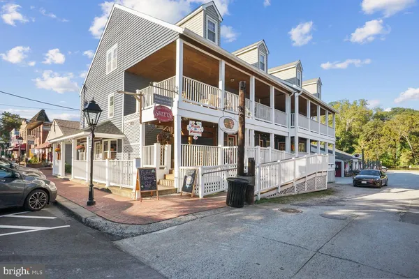 $3,600 | 1555 Rivertown Place, Occoquan, VA 22125