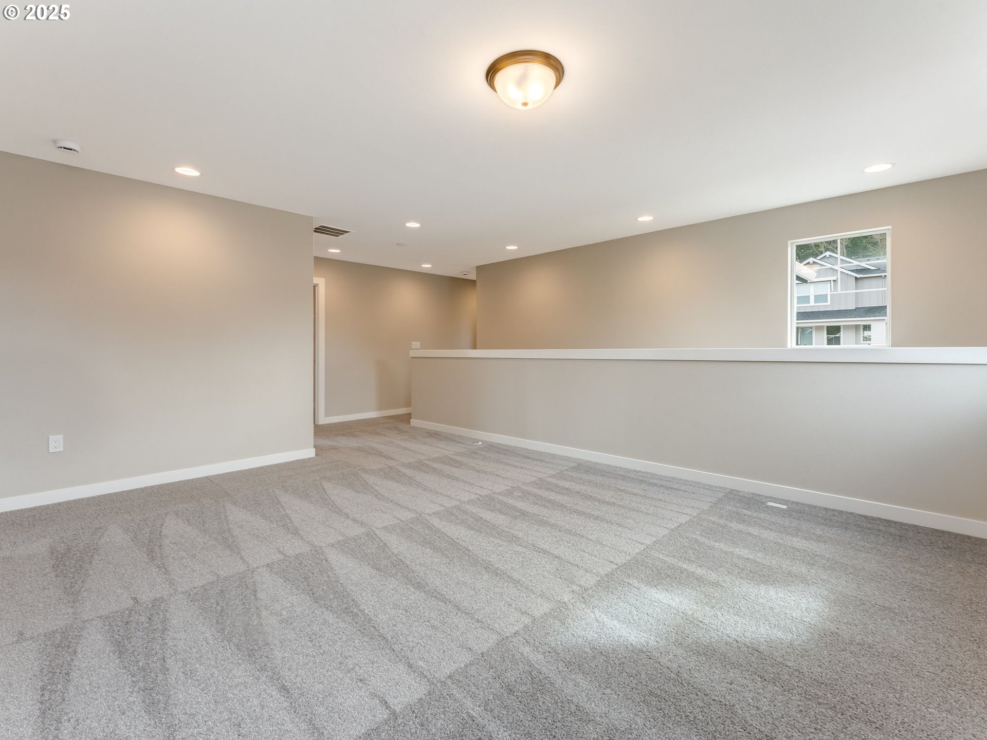 2041 Northeast Ridge Run Lane Estacada, OR 97023 - Photo 27 of 40 Loft