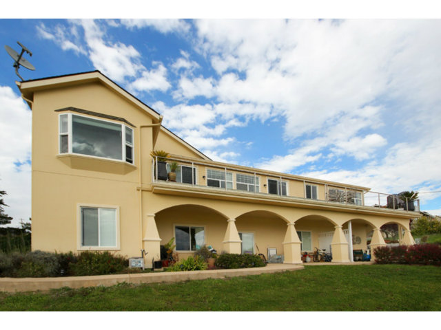 960 Smith Road Watsonville, CA 95076 - Photo 22 of 25 a view of house and a garden