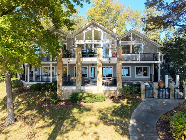 $2,500,000 | 1370 Heathers Cove Circle, Hiawassee, GA 30546