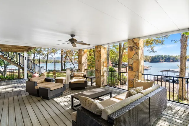 $2,500,000 | 1370 Heathers Cove Circle, Hiawassee, GA 30546