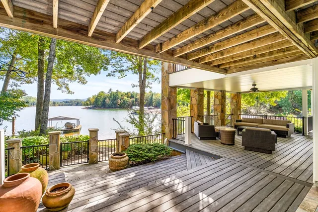 $2,500,000 | 1370 Heathers Cove Circle, Hiawassee, GA 30546