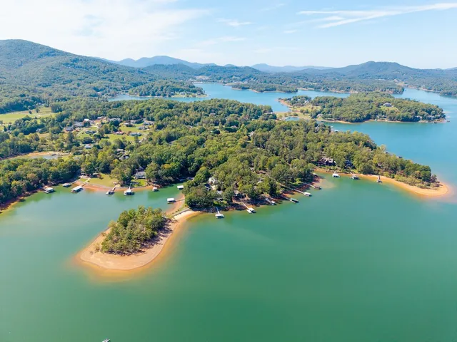 $2,500,000 | 1370 Heathers Cove Circle, Hiawassee, GA 30546