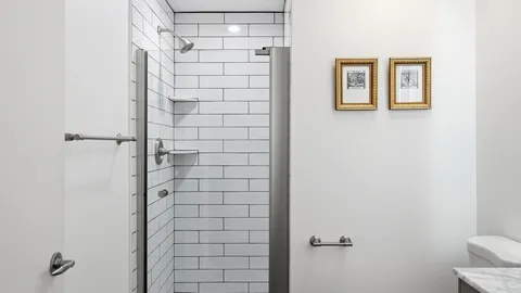 $325,000 | 700 Church Street, Unit 708, Nashville, TN 37203
