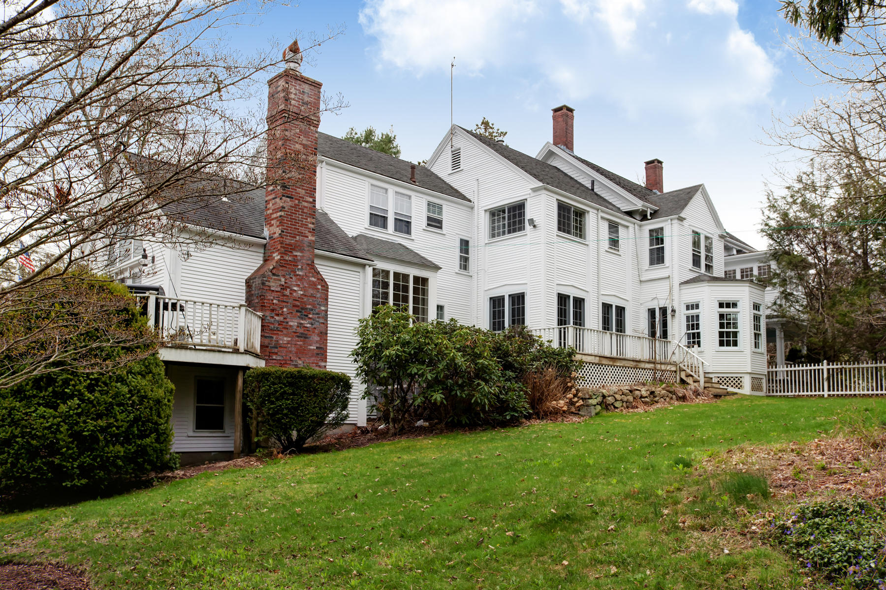 463 Main Street Centerville, MA 02632 - Photo 36 of 36 a front view of house with yard and green space