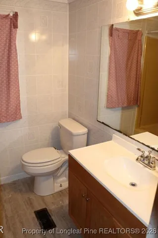 $1,000 | 1003 James Street, Lumberton, NC 28358