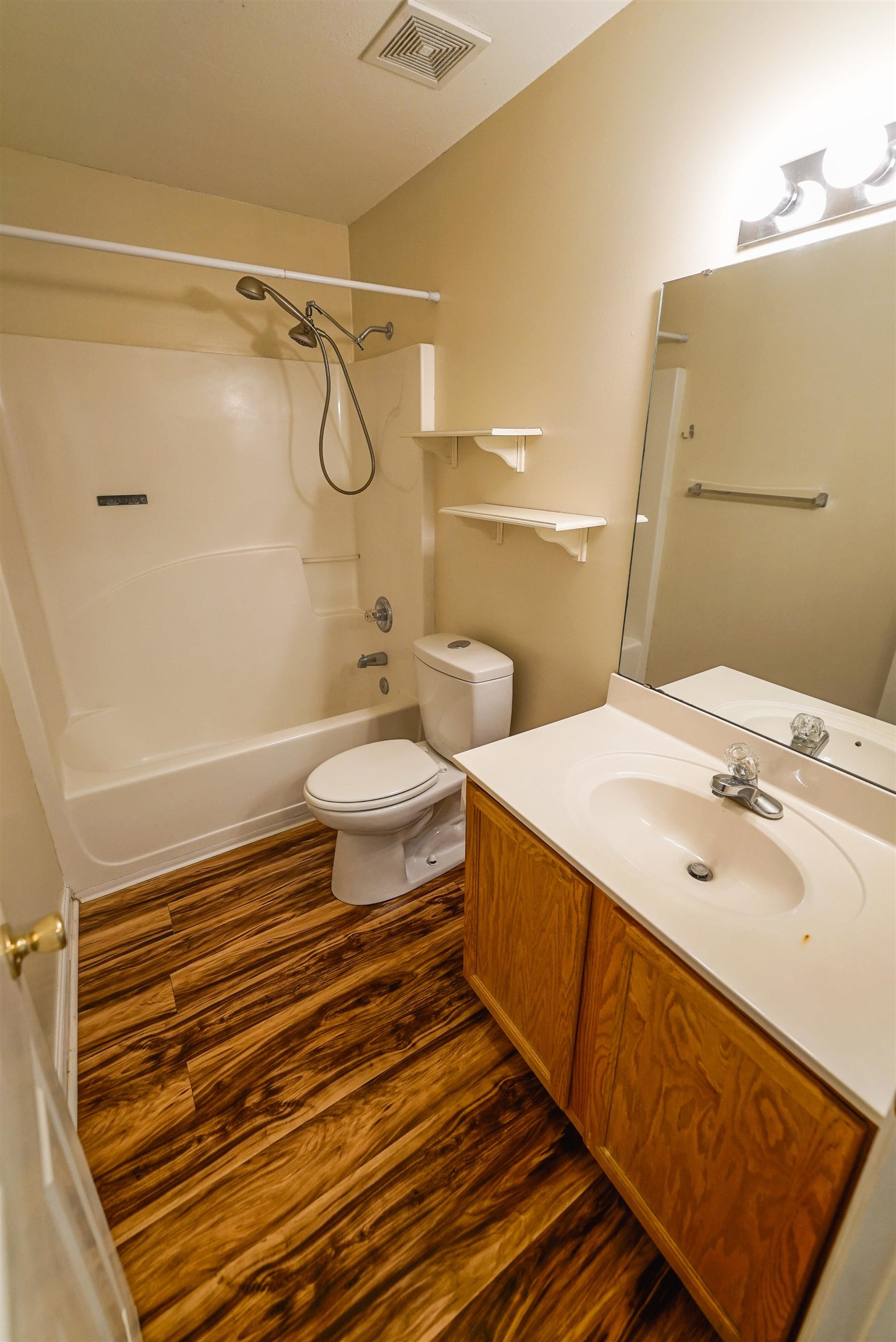 2143 Delta Way Tallahassee, FL 32303 - Photo 10 of 32
