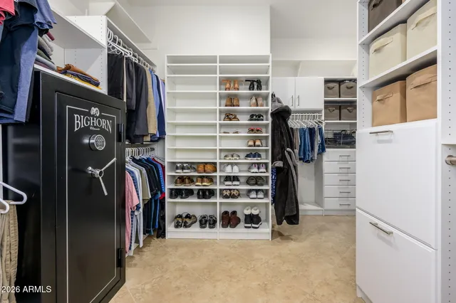 $1,250,000 | 3770 East Iris Drive, Chandler, AZ 85286