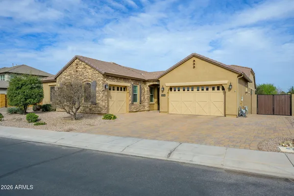 $1,195,000 | 3770 East Iris Drive, Chandler, AZ 85286