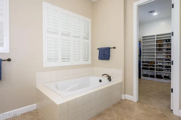 $1,195,000 | 3770 East Iris Drive, Chandler, AZ 85286