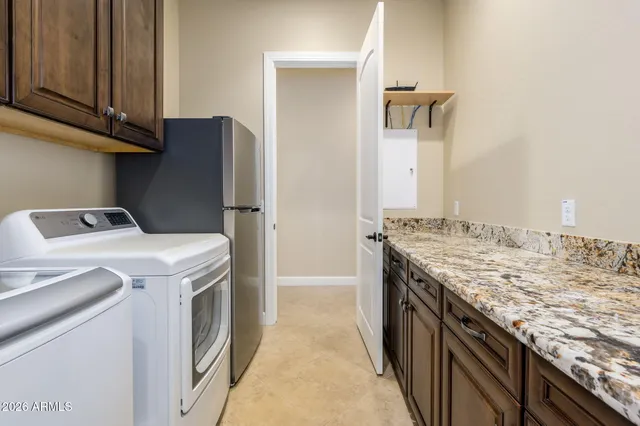 $1,250,000 | 3770 East Iris Drive, Chandler, AZ 85286