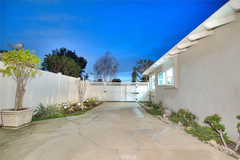 156 South Country Club Road Glendora, CA 91741 - Photo 47 of 61