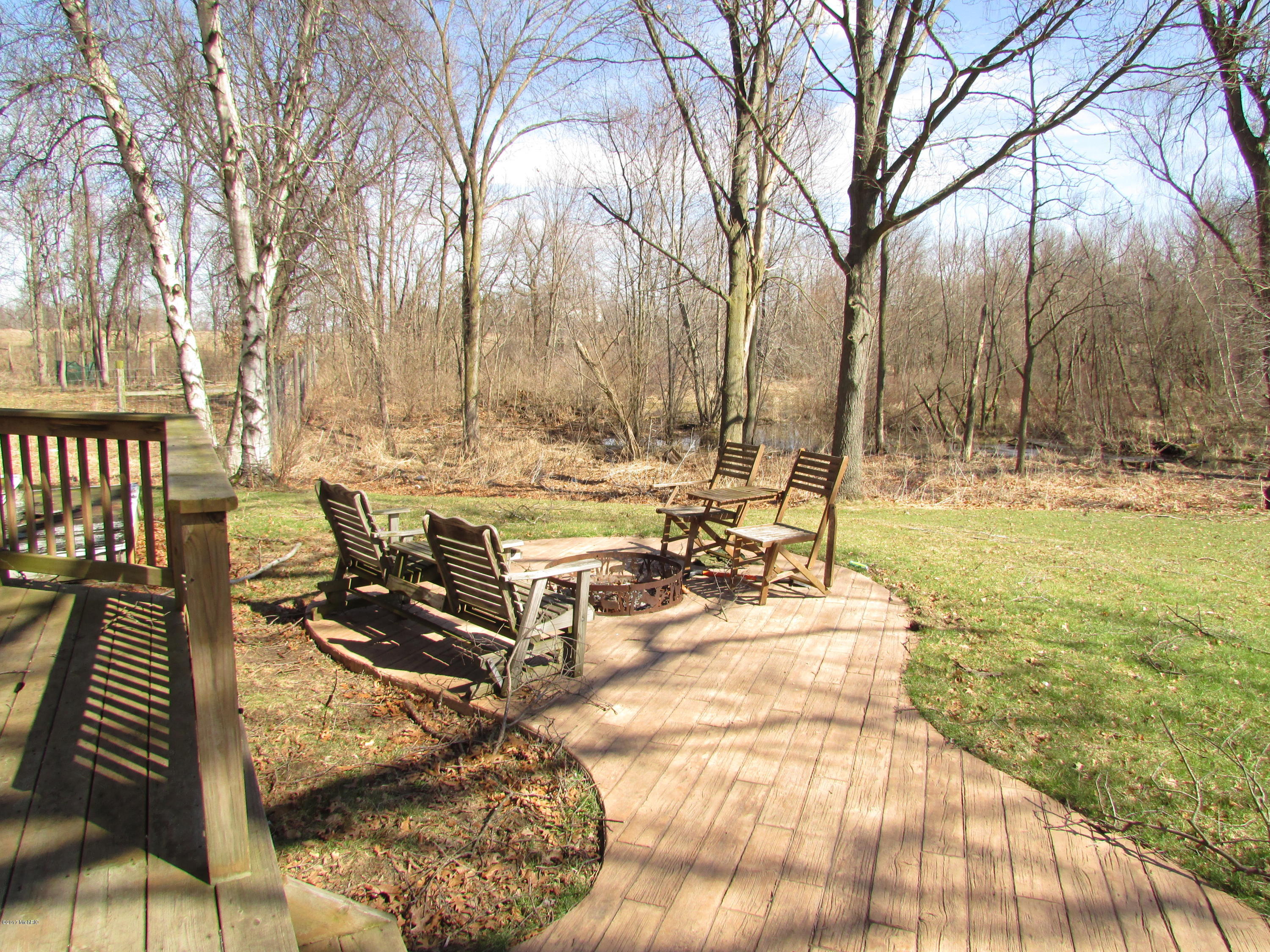 1027 Bowers Road Bronson, MI 49028 - Photo 16 of 24 IMG_4636