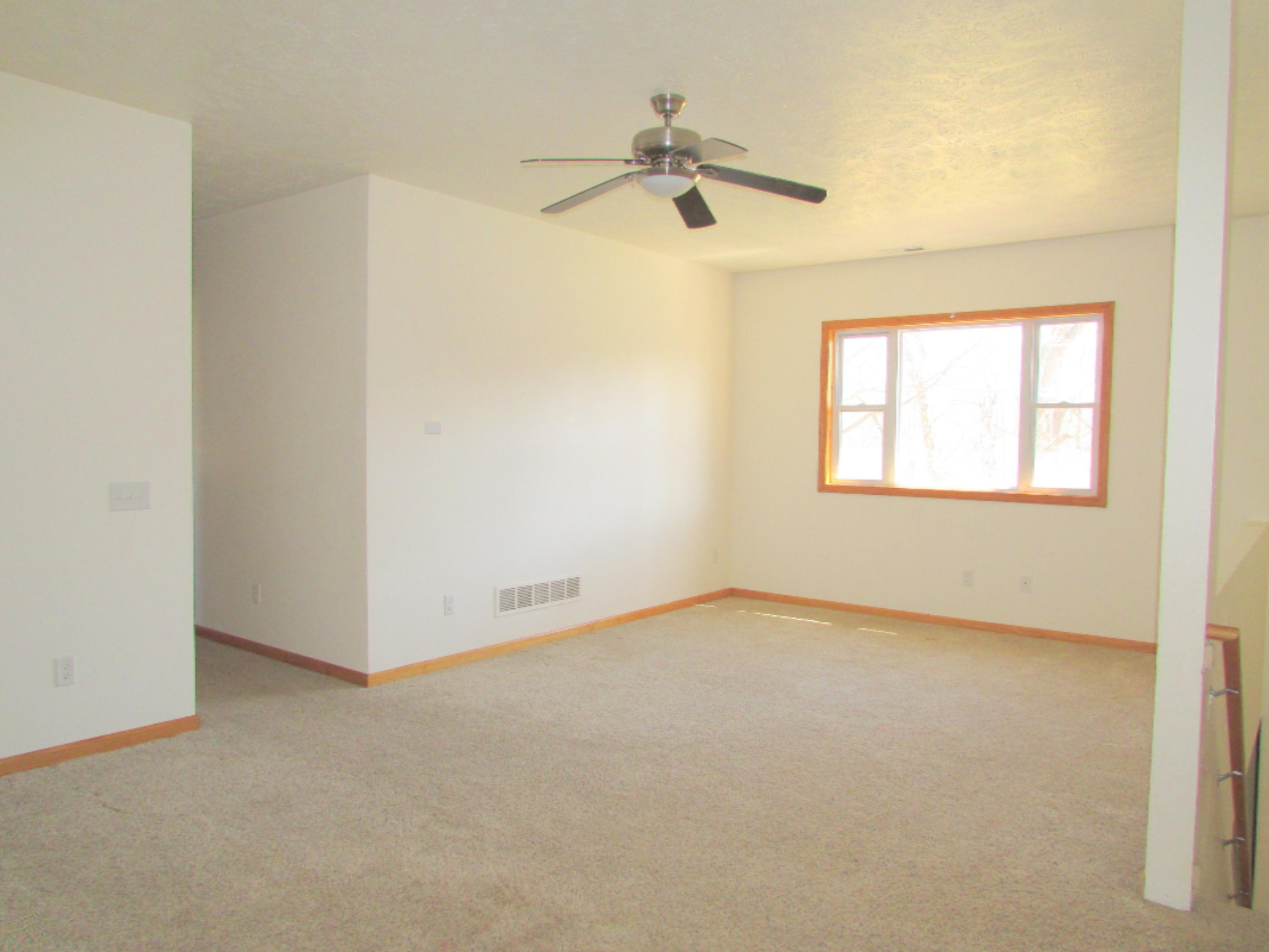 1027 Bowers Road Bronson, MI 49028 - Photo 7 of 24 IMG_4616