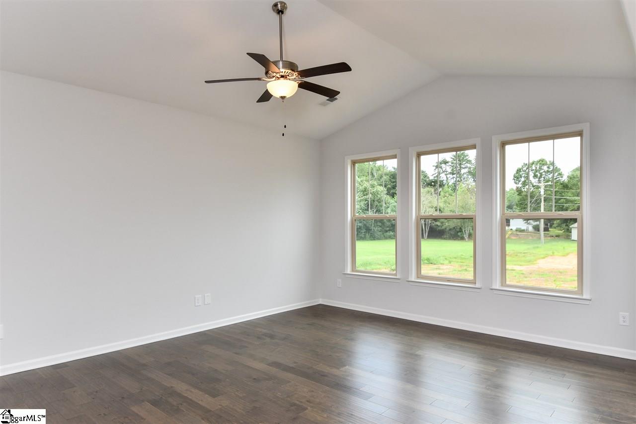 104 South Glassy Mountain Road Landrum, SC 29356 - Photo 6 of 20 Gallery Image 6